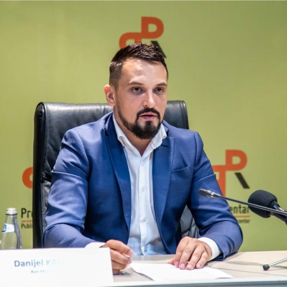 Данијел Калезић