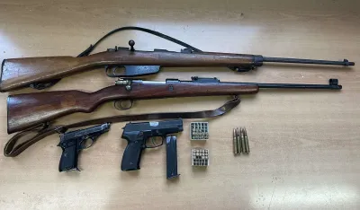 Cetinje: Policija oduzela pi&scaron;tolje, pu&scaron;ke i municiju