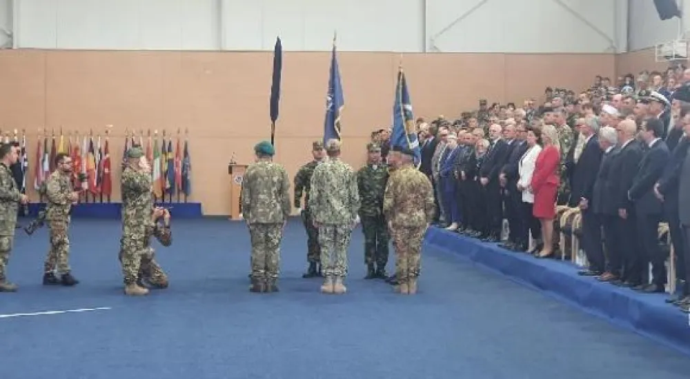Primopredaja dužnosti u &scaron;tabu KFOR-a