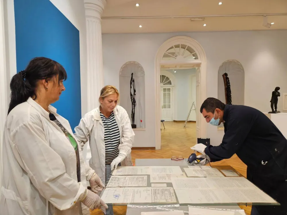 &bdquo;Pokloni i rezidenciјe&rdquo;