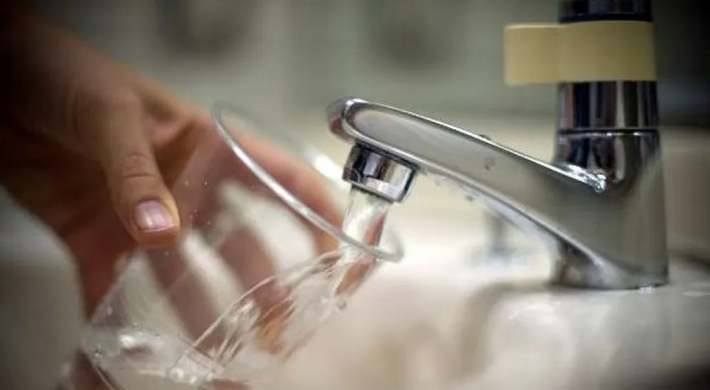 Мјештани тврде да немају воде ни руке да оперу