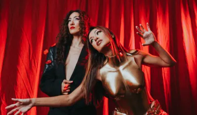 Александра и Владана