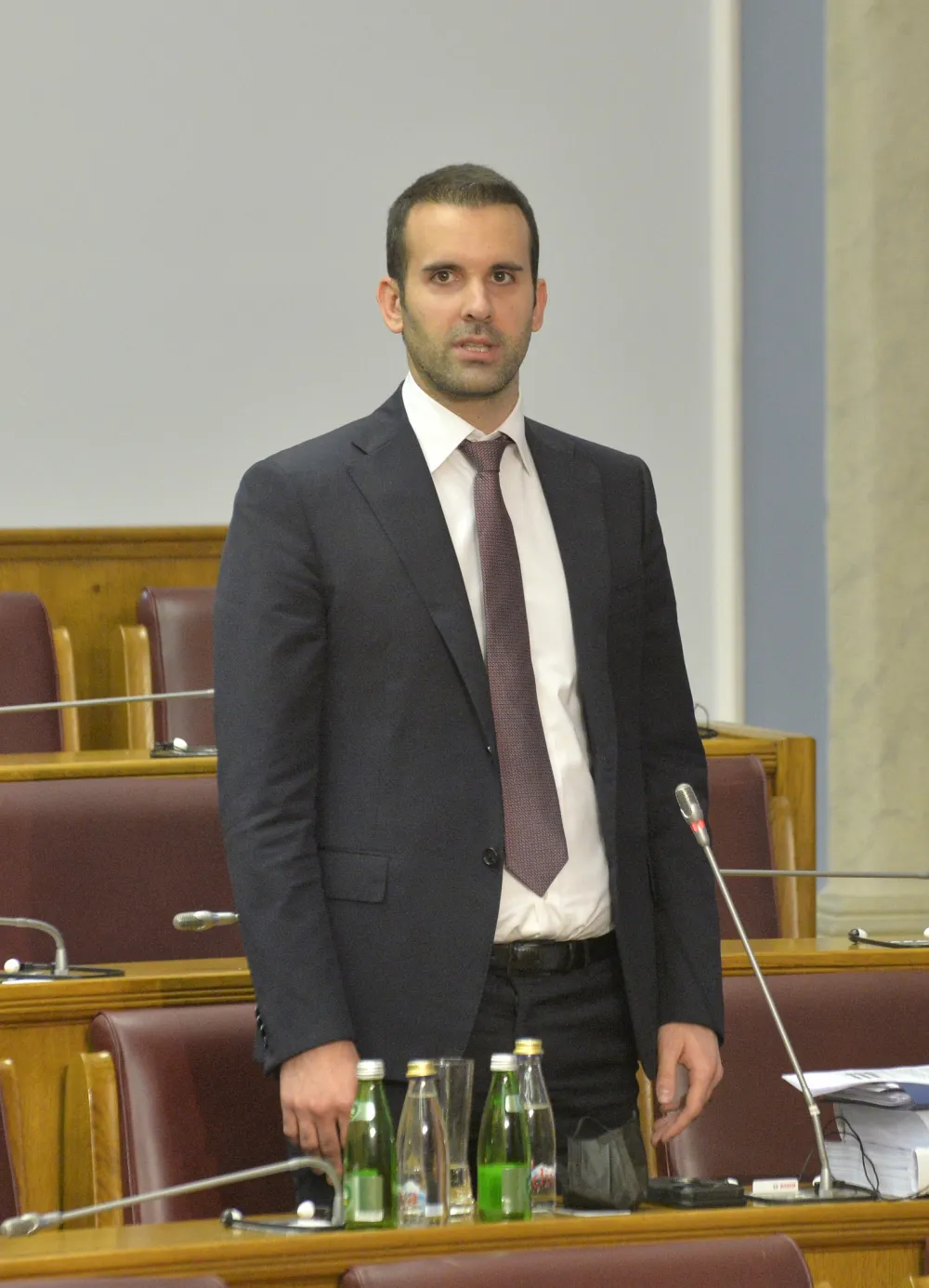 Sjednica skupstine Crne Gore, skupstina, skupstina novi saziv, skupstina Crne Gore 2021, skupstina rasprava o budzetu, Milojko Spajic ministar ekonomije Crne Gore, Milojko Spajic