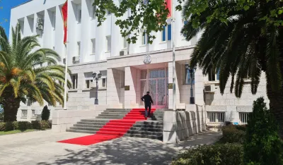 Евакуисана зграда предсједника Црне Горе