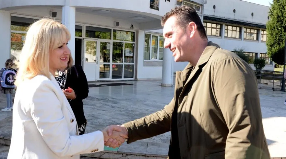 Borovinić Bojović posjetila O&Scaron; "&Scaron;tampar Makarije"