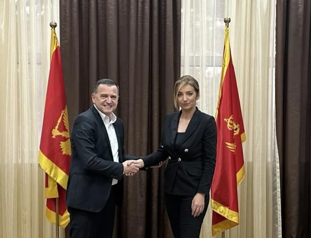 Војиновић је јуче предао дужност Јакшић Стојановић