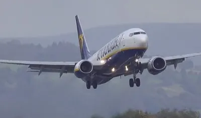 (VIDEO) Pogledajte kako se avioni bore s olujom &bdquo;Kiran&ldquo;