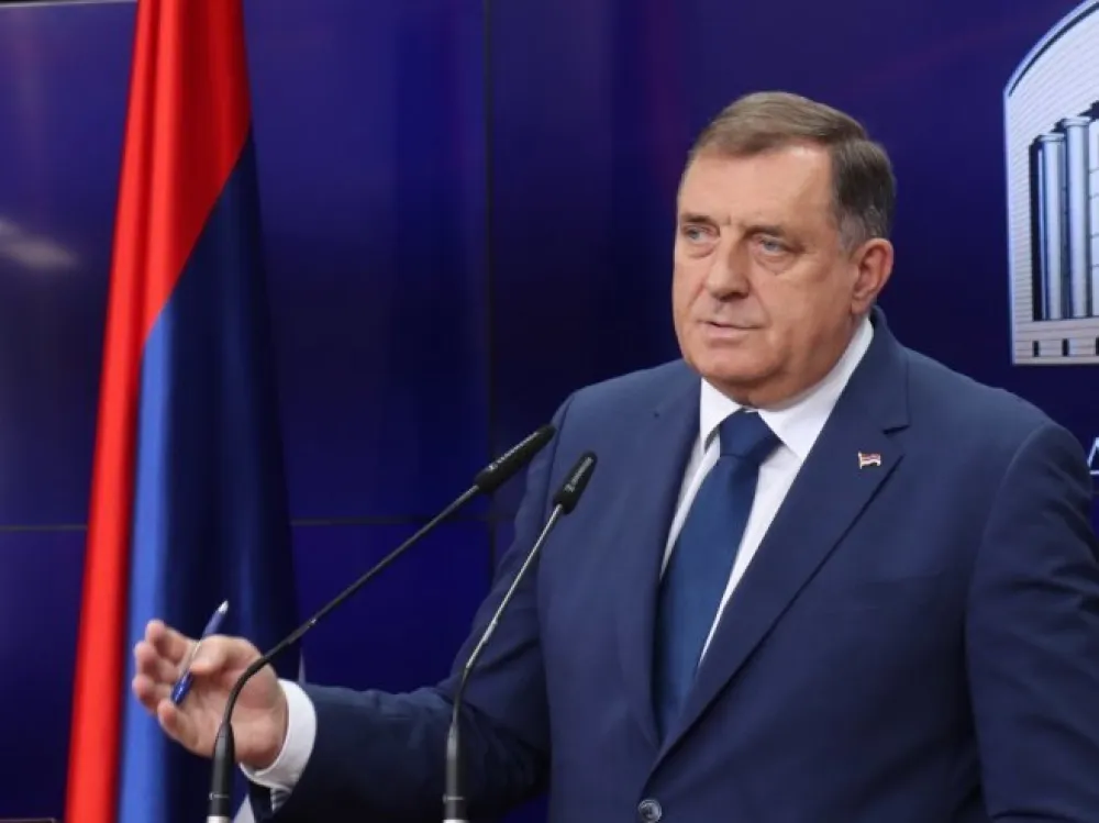 Милорад Додик