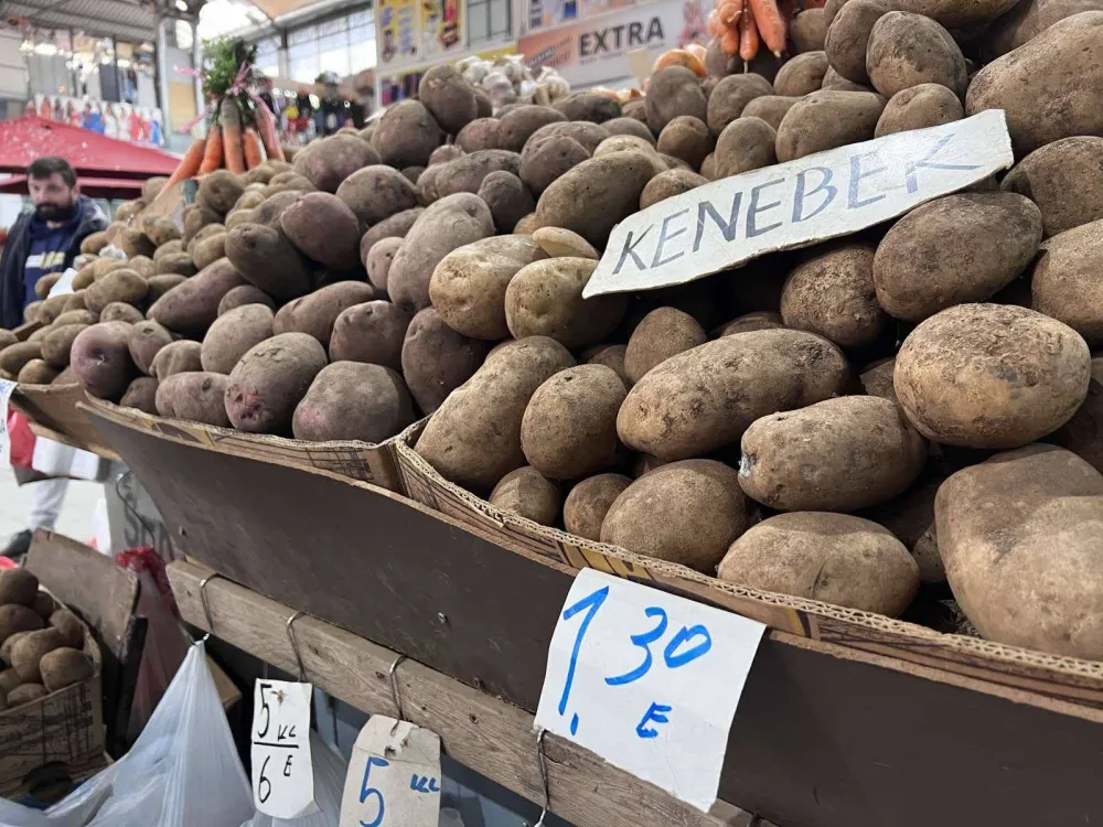(FOTO) Krompir 1,30 eura, a kupus 90 centi