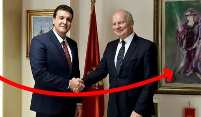 Ministar lično pospremio kancelariju: Milović uklonio "Seobu Srba" i vratio "Justiciju"