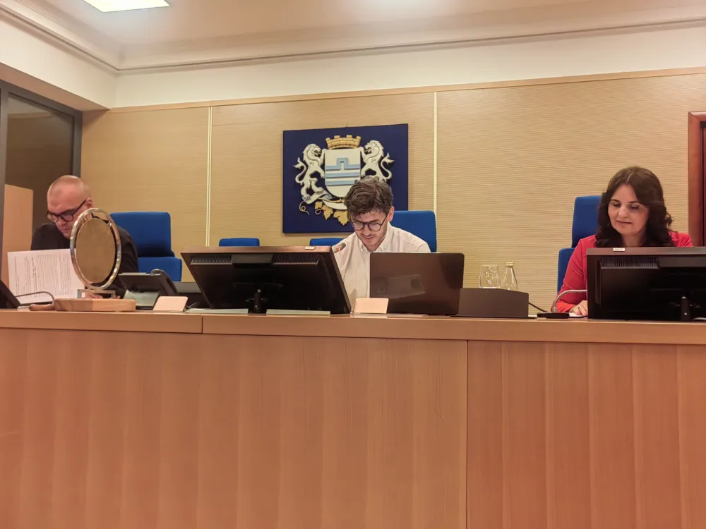 IK Glavnog grada ostala bez zamjenika predsjednice i zamjenika člana: Ostavke podniјeli predstavnici DPS-a