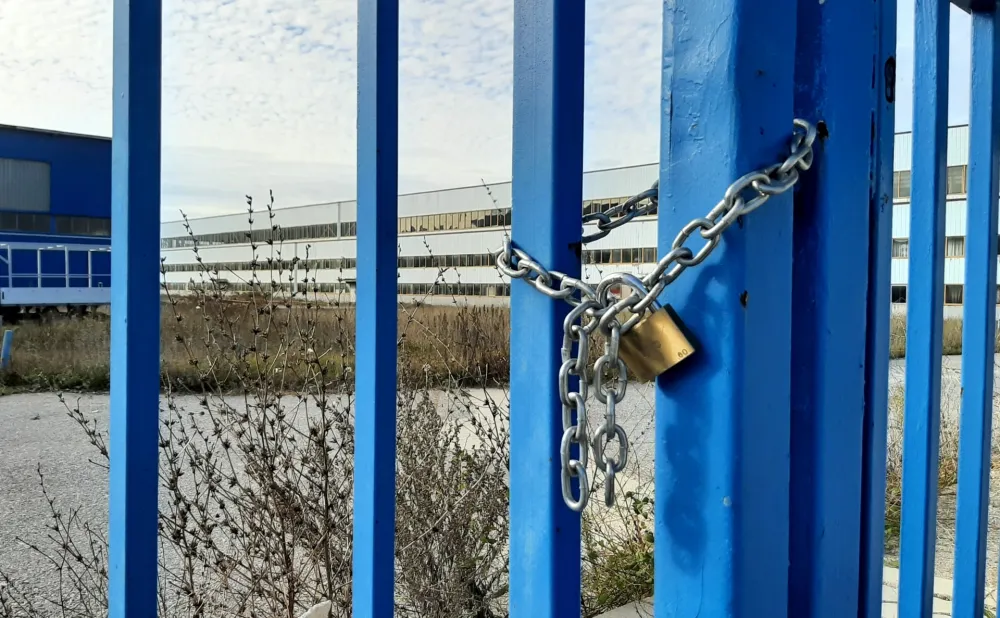 katanac na fabrici metalac niksic