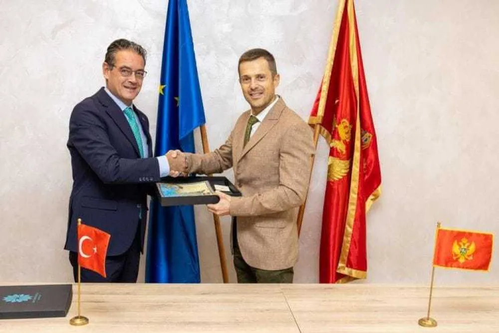 Mujović &ndash; Kalkavan