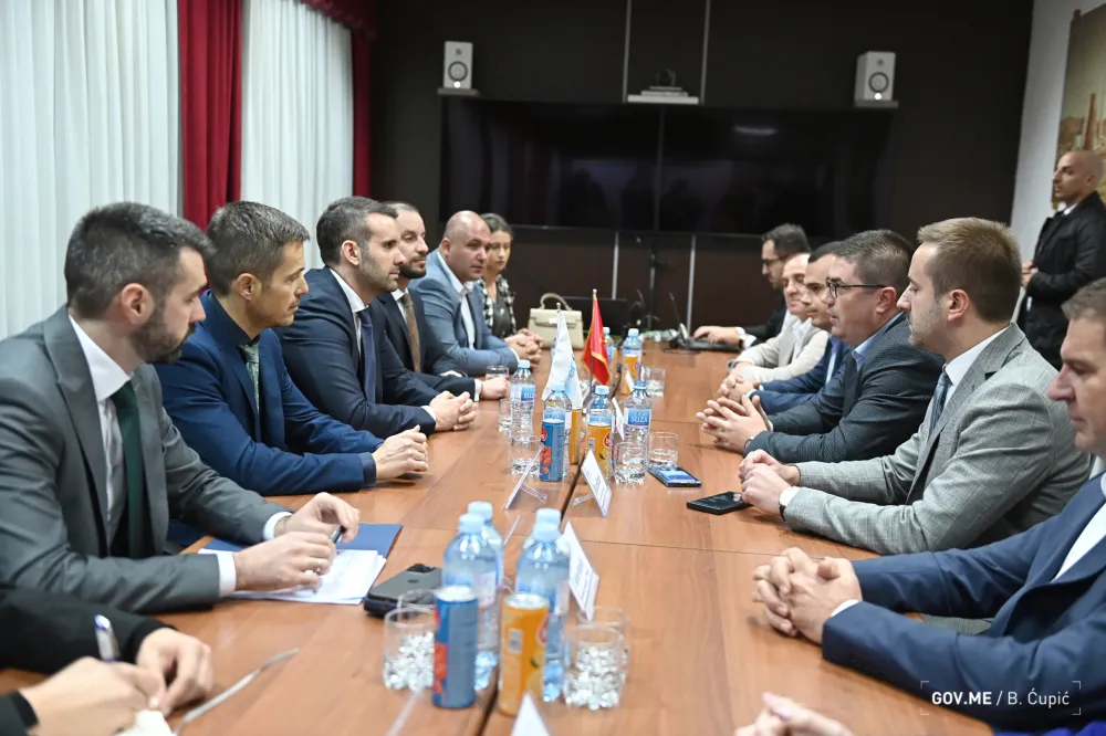Premijer i ministri u Pljevljima: Razvojne teme u fokusu