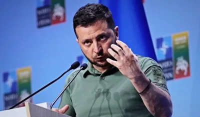 Zelenski: Kijev će se boriti i bez pomoći Amerike