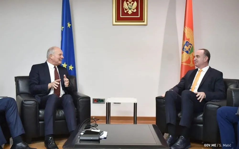 Đeljo&scaron;aj i Miler na sastanku