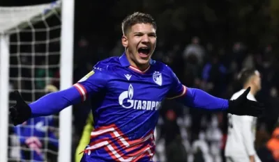 Jovan MIjatović slavi gol