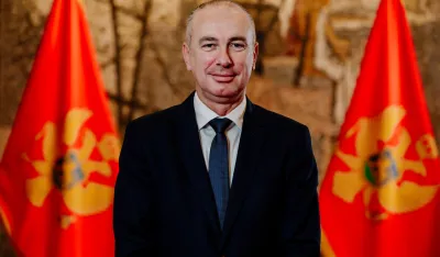 Đeka: Osuđujem upotrebu uvredljivih naslova koji podstiču govor mržnje