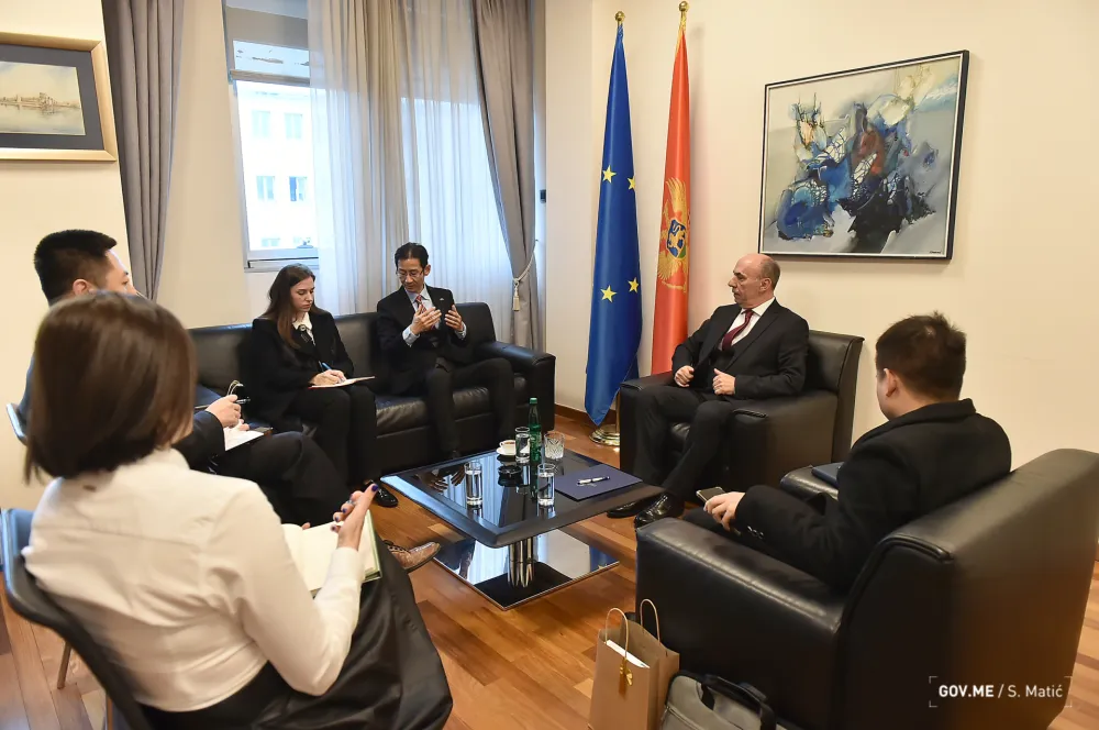 Pavićević i Fan Kun