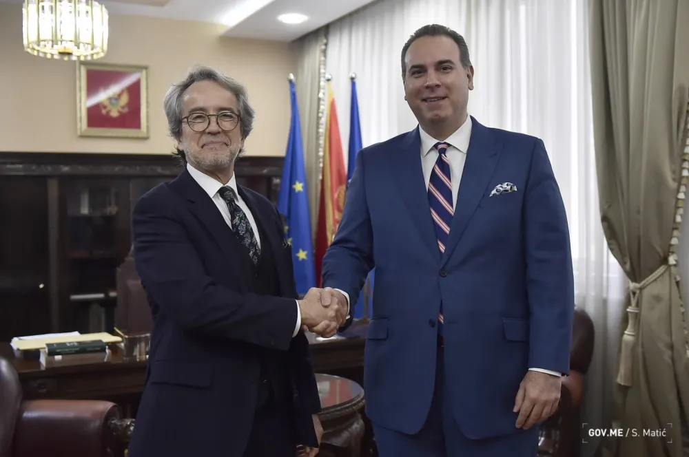 Ivanović sa ambasadorom Brazila<br> i otpravnikom poslova &Scaron;panije