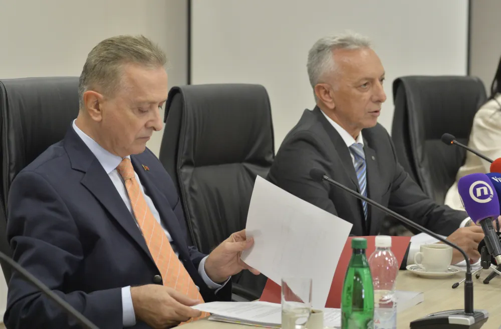 Konferencija za novinare povodom Izvje&scaron;taja DRI o reviziji Predloga zakona o zavr&scaron;nom racunu budžeta Crne Gore za 2021. godinu, Nikola N Kovacevic, senator Nikola N Kovacevic