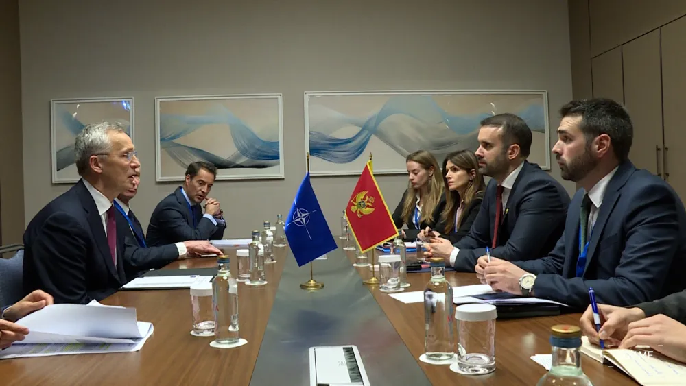 Milojko Spajić na sastanku