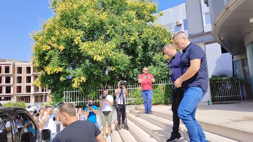 Veljović za slobodu nudi skoro milion