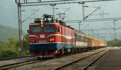 Voz, воз, локомотива