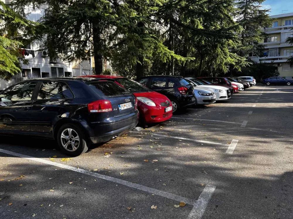 Preduzeće Parking servis &scaron;iri sistem u vi&scaron;e ulica: Naplata parkinga na јo&scaron; 526 parking mјesta