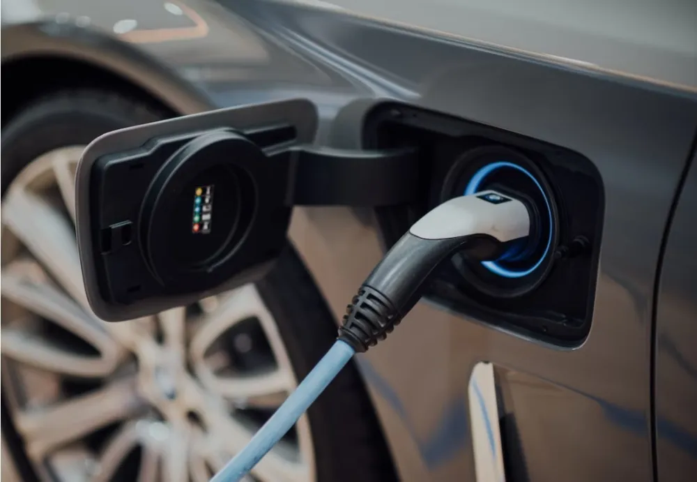 Broj registracija električnih vozila prema&scaron;io broj registrovanih dizela