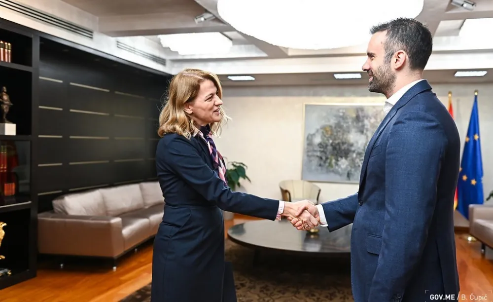 Premijer Spajić sa predsjednicom PK NInom Drakić 