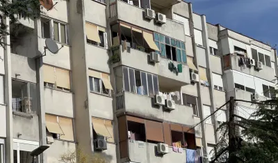 Građani brane zgrade od divlje dogradnje