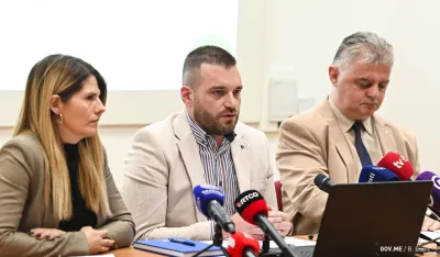 Pres Ispitnog centra