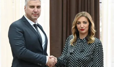 Jak&scaron;ić Stojanović i Jukić