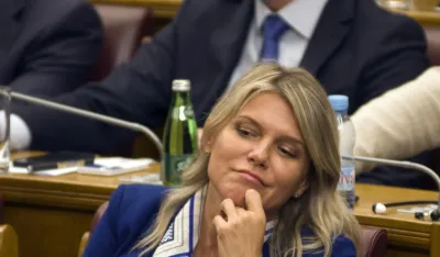 sastanak parlamentarne vecine, vanredna sjednica skupstine