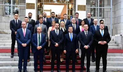 Uvid u račune ne da 10 ministara i skoro 4.000 funkcionera