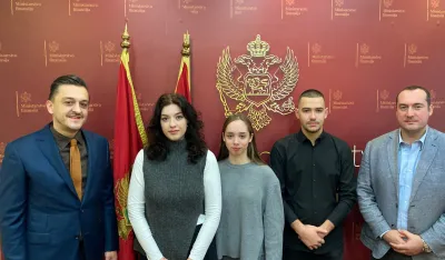 Ministar finansija sa studenatima Ekonomskog fakulteta