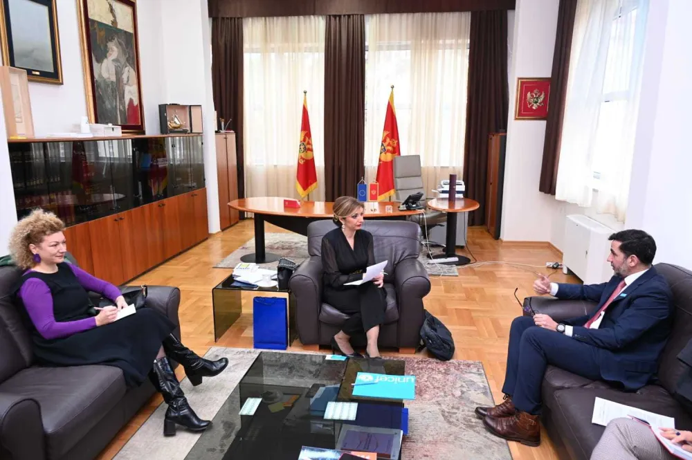 Jak&scaron;ić Stojanović sa Huanom&nbsp;Santanderom