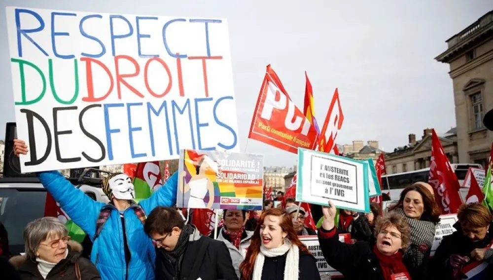 Francuska bi uskoro mogla imati pravo na abortus u ustavu