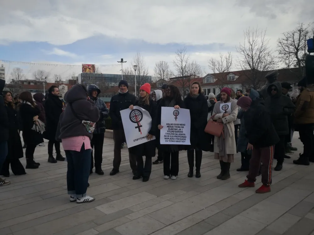 Protest u Nik&scaron;iću