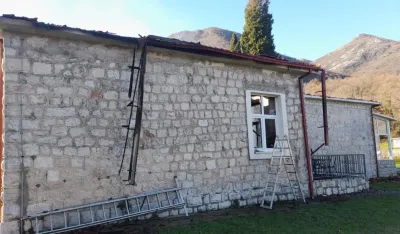 Od manastirskog konaka ostali samo kameni zidovi