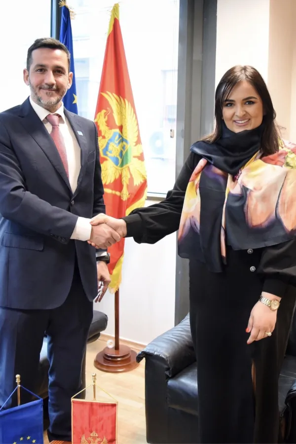 Santader i Ni&scaron;ić