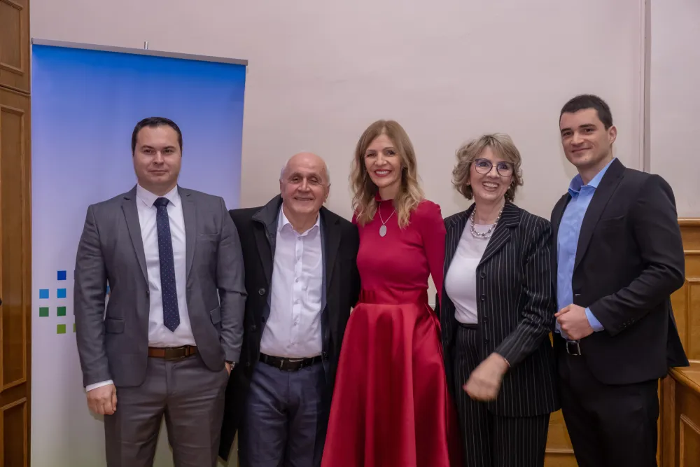 Nagrađeni i Cerović