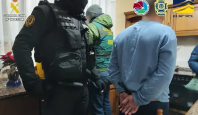 (VIDEO/FOTO) Drogu &scaron;vercovali i za klan sa Balkana: Uhap&scaron;eni osumnjičeni za trgovinu kokainom iz Južne Amerike u EU