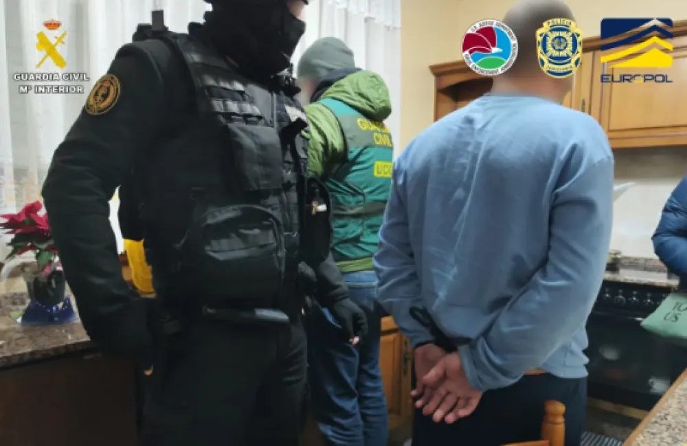 (VIDEO/FOTO) Drogu &scaron;vercovali i za klan sa Balkana: Uhap&scaron;eni osumnjičeni za trgovinu kokainom iz Južne Amerike u EU