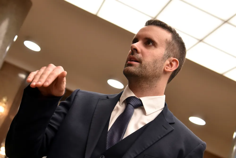Milojko Spajic, 44 Vlada Crne Gore, Vlada Crne Gore, Izbor 44 Vlade Crne Gore,premijer,mandatar, Skupstina Crne Gore 28 saziva, Sjednica Skupstine Crne Gore 28 saziva, Sjednica Skupstine Crne Gore, Nastavak sjednice Skupstine Crne Gore 28 saziva