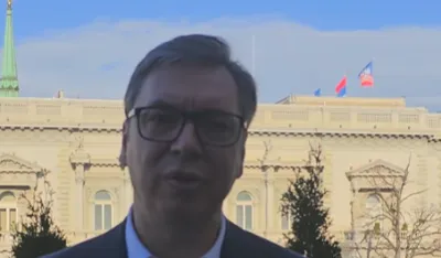 (VIDEO) Vučić: Tačno je da sam bio na terasi i zviždali su mi