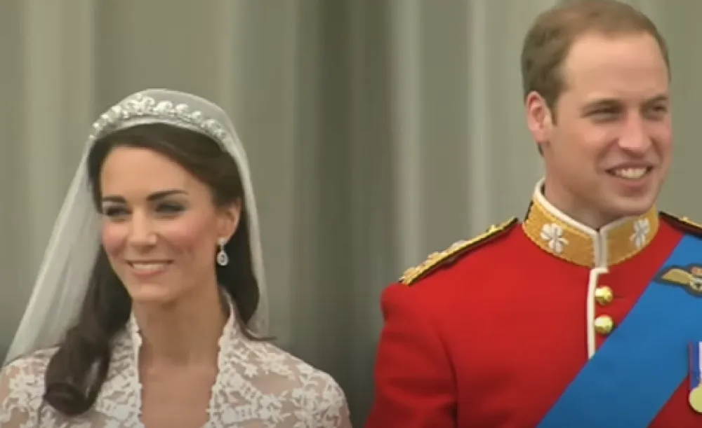 Vilijam i Kejt čestitali Božić