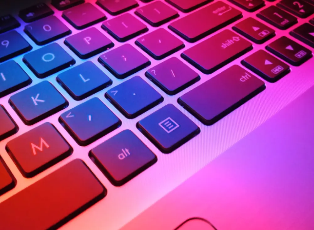 FOTO: Unsplash - Aryan Dhiman<br>mylifeasaryan - tastatura, ilustracija