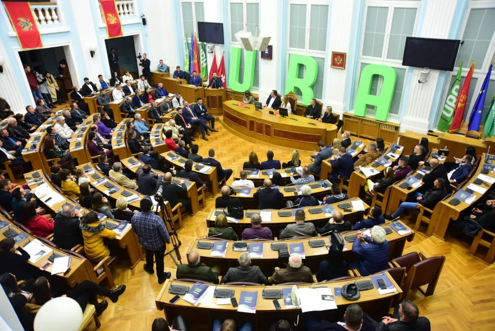 URA: PES sprovodi politički revan&scaron;izam kako bi uhljebio kadrove biv&scaron;eg režima